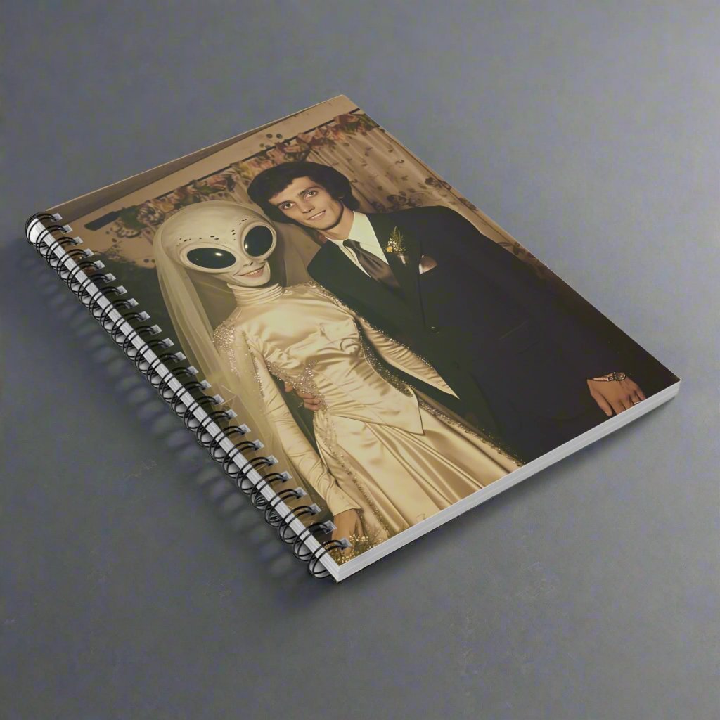 Alien Love Connections Notebook - Couple #9
