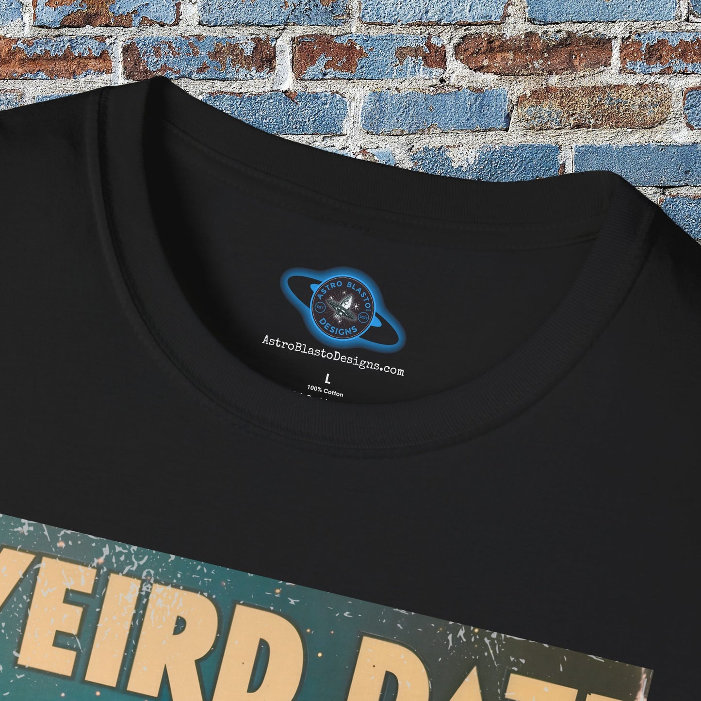 Pulp Novel Covers Tee! - Weird Date