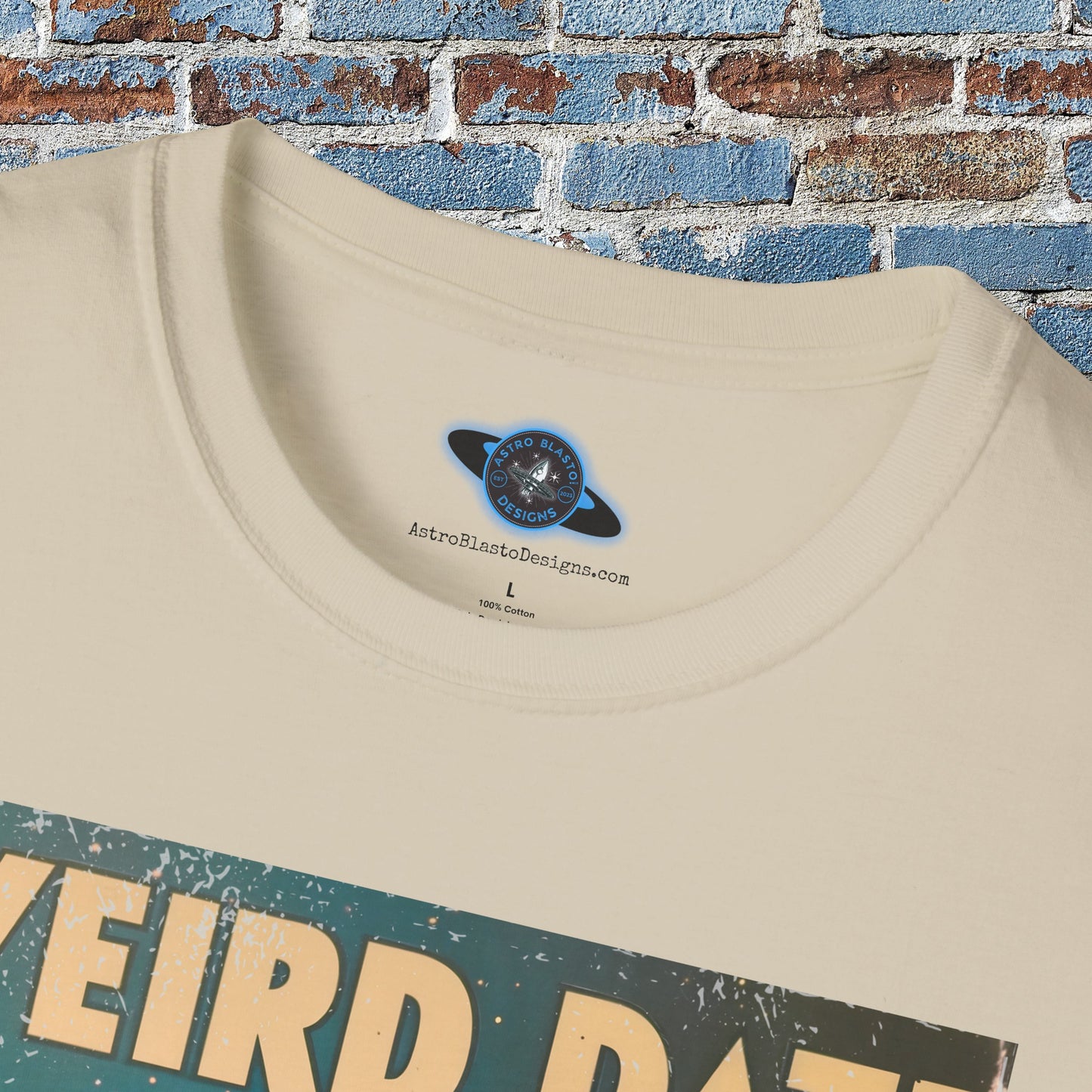 Pulp Novel Covers Tee! - Weird Date